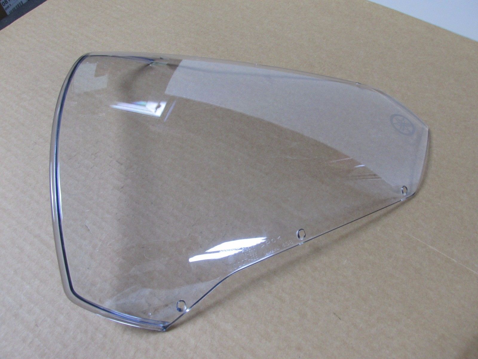 етровое стекло Yamaha FZ6 Fazer 4S8-28381
